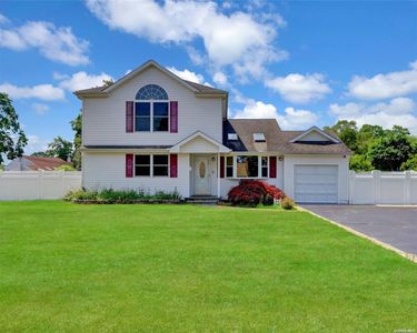 274 Curtin Avenue, West Islip, NY, 11795
