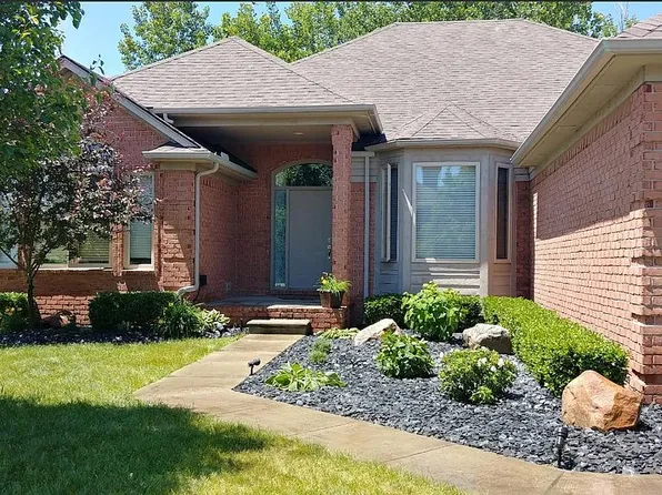 55335 Whispering Hills Dr, Shelby Township, MI 48316