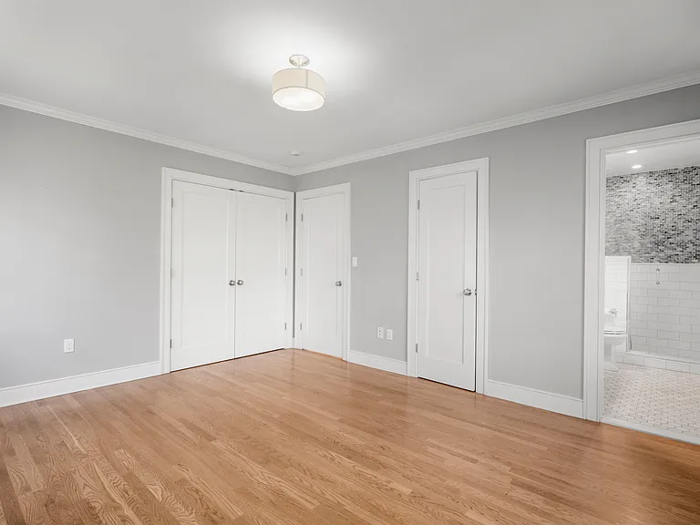 26 Vanderburgh Ave — Photo 22