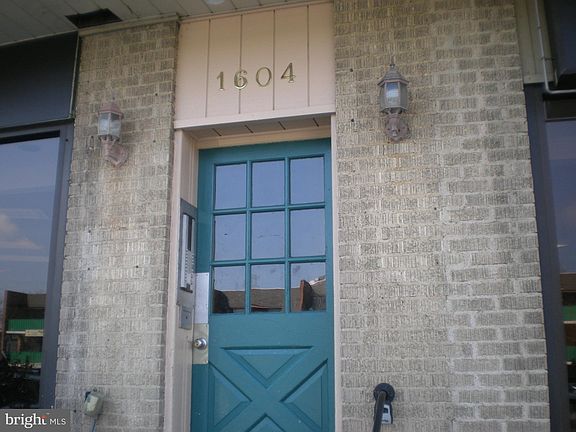 4th image of 1604 Delaware Ave #2A