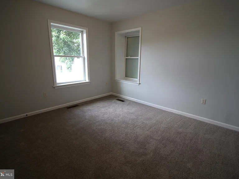 3873 Old Philadelphia Pike — Photo 10