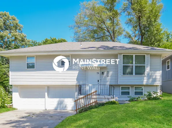 601 S Central St, Buckner, MO 64016