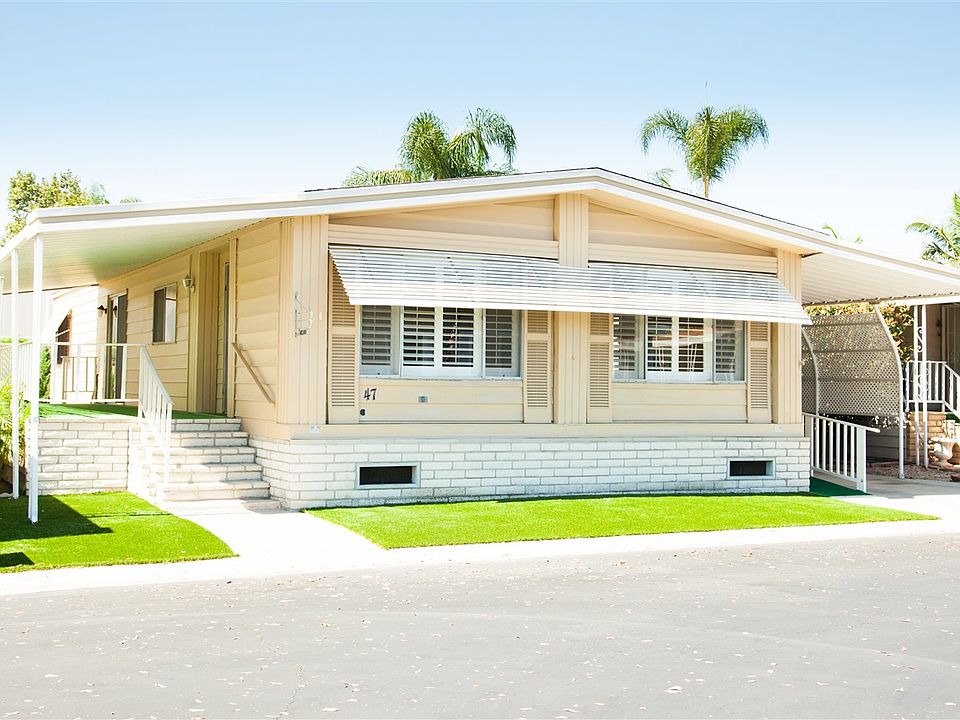 1st image of 276 N El Camino Real Space 47