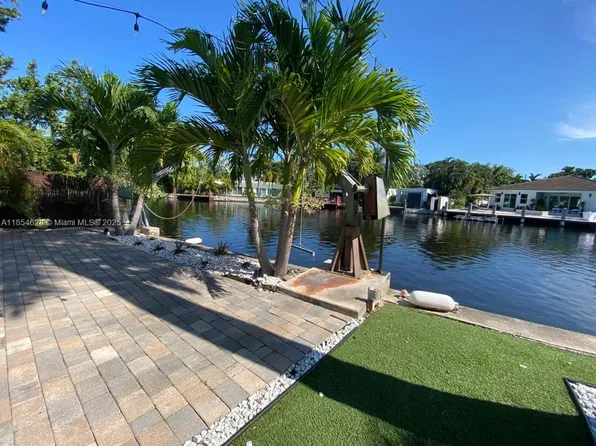 1350 NE 30th St, Fort Lauderdale, FL 33334