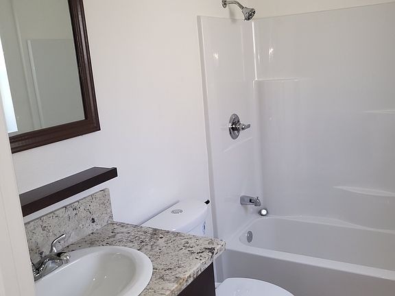 5th image of 2906 S 1/2 Palm Grove Ave