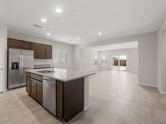 4th image of 17811 W PUEBLO Avenue