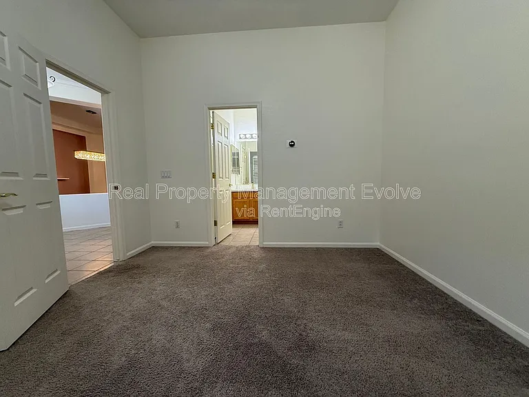281 W Flamingo Dr — Photo 34
