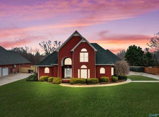 28088 Kim Dr, Harvest, AL 35749
