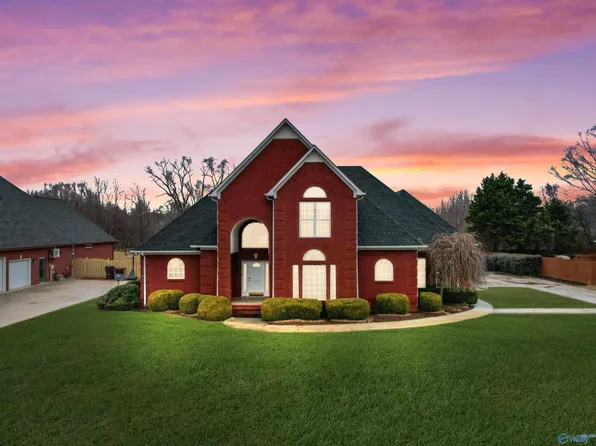 28088 Kim Dr, Harvest, AL 35749