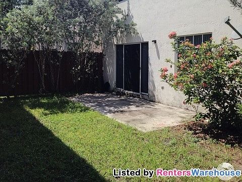 3rd image of 91 NW 110th Ave