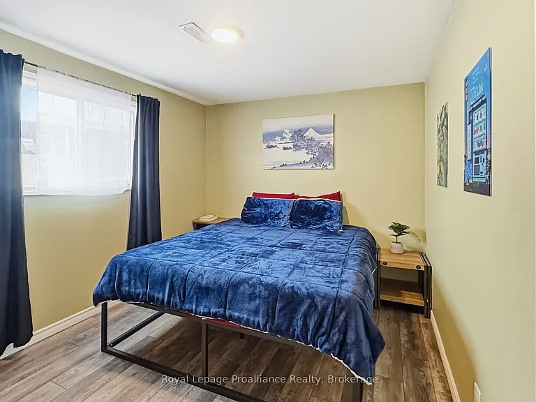 91 Lywood St — Photo 19