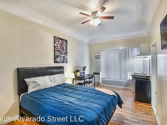 3rd image of 725 S Alvarado St #305