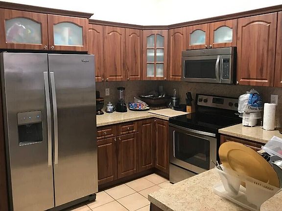 5th image of 13040 NW 5TH Street