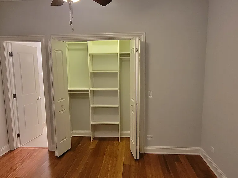 1620 W Warren Blvd #2 — Photo 4
