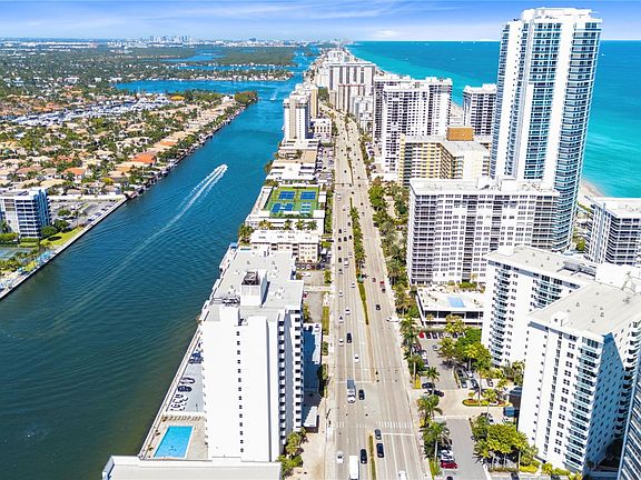 4th image of 3001 S Ocean Drive #333