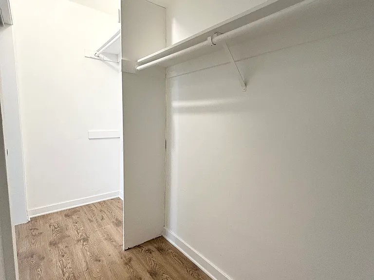 2038 S Bentley Ave #103 — Photo 19