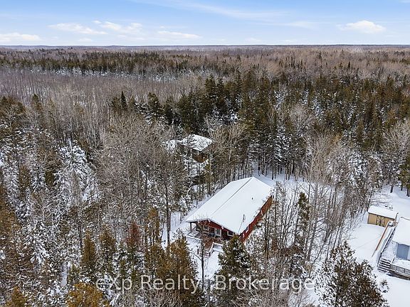 4th image of 38 Miller Lake Rd
