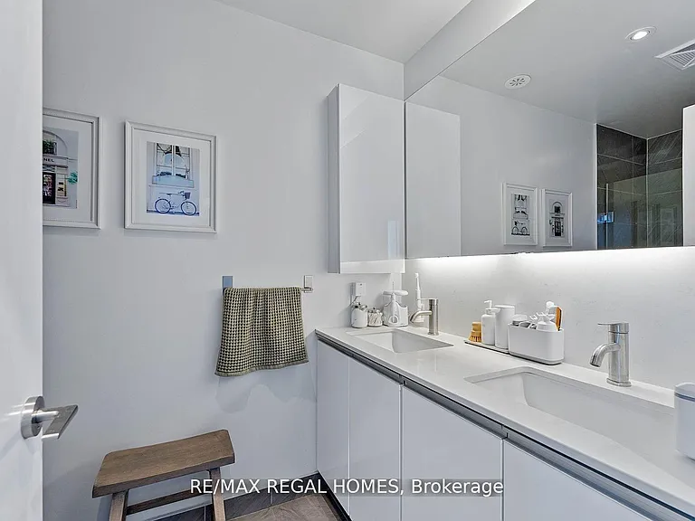 1238 Dundas St E #Townhouse 110 — Photo 19