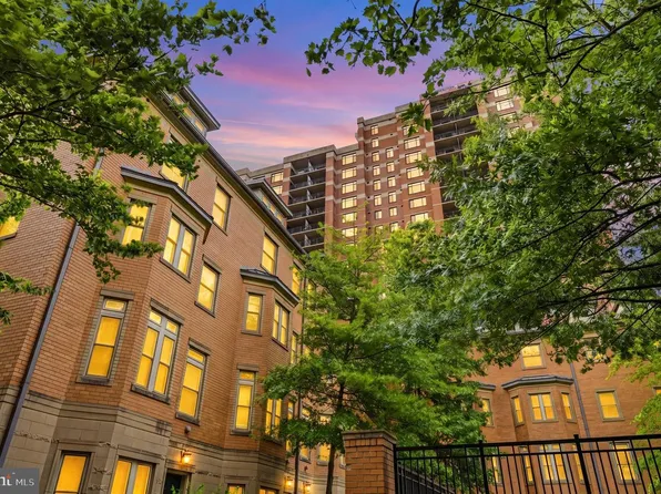 2203 12th Ct N Unit 34, Arlington, VA 22201