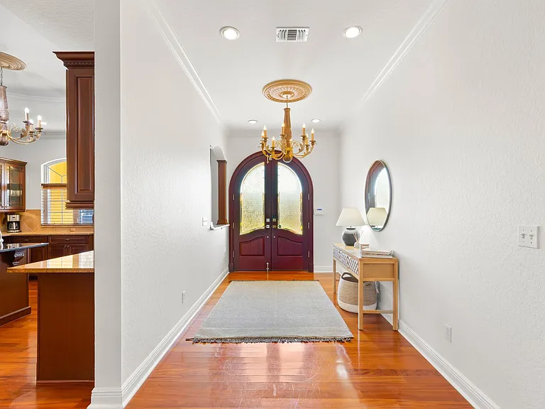 4530 13th Way NE — Photo 13