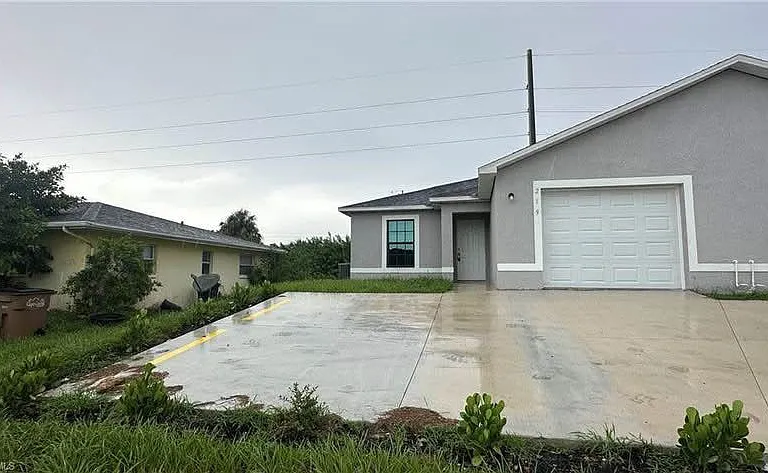 217 Cape Coral Pkwy W #217 — Photo 1