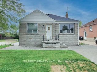99 Reiner Rd #C06, Toronto, ON M3H 2L7
