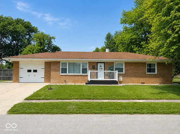 202 Wayside Dr, Plainfield, IN 46168