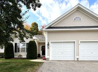 20 Village Ct #20, Colchester, CT 06415