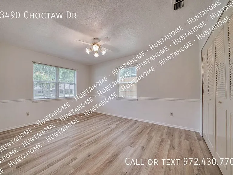 13490 Choctaw Dr — Photo 17