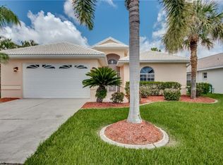 17561 Coconut Palm Ct, North Fort Myers, FL 33917