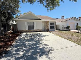 4607 Lantana Pl, Plant City, FL 33566