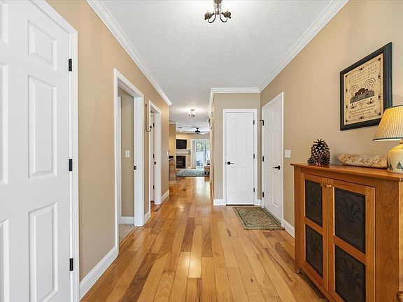 4th image of 85 Kavanaugh Road #85