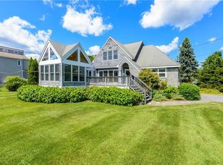 219 Pond Shore Dr, Charlestown, RI 02813