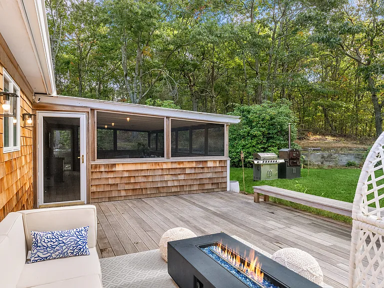152 Marys Ln — Photo 11