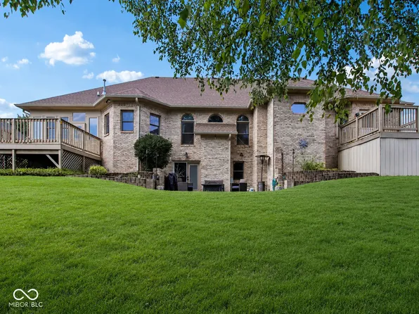 6635 E Ridgeview Ct, Mooresville, IN 46158