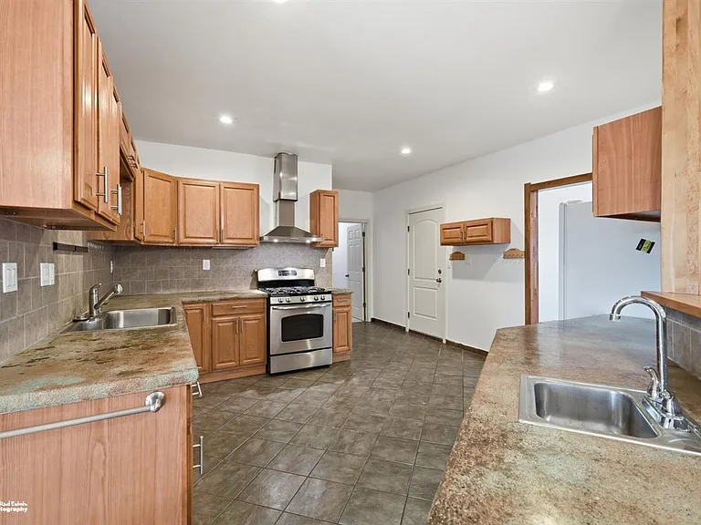 4431 N Ryder Dr — Photo 10