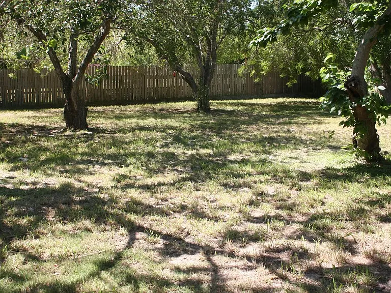 3122 Mill Brook Dr — Photo 3