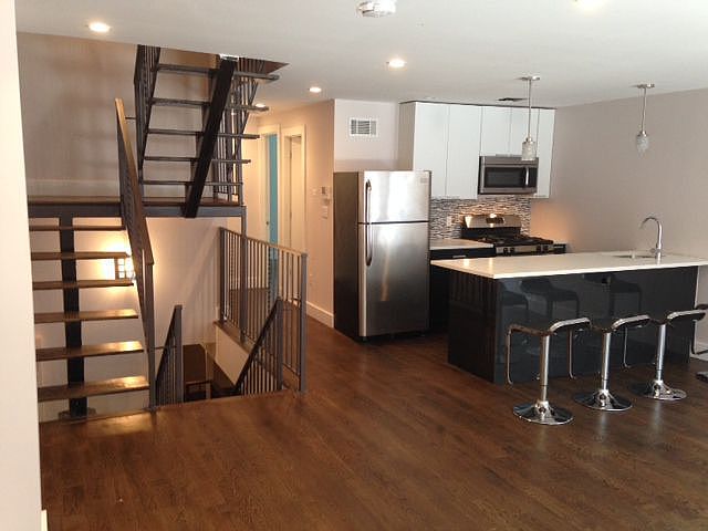 1st image of 173 Pulaski St APT 1