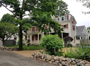 85 School St #2, Manchester, MA 01944