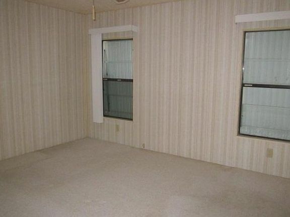 3rd image of 3712 Cherry Ln