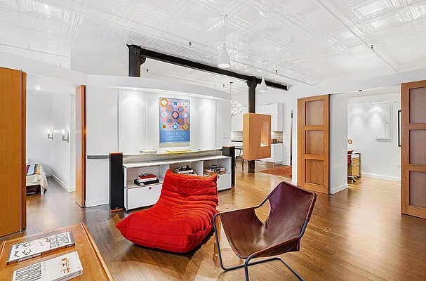 Rented by Keller Williams NYC | media 15