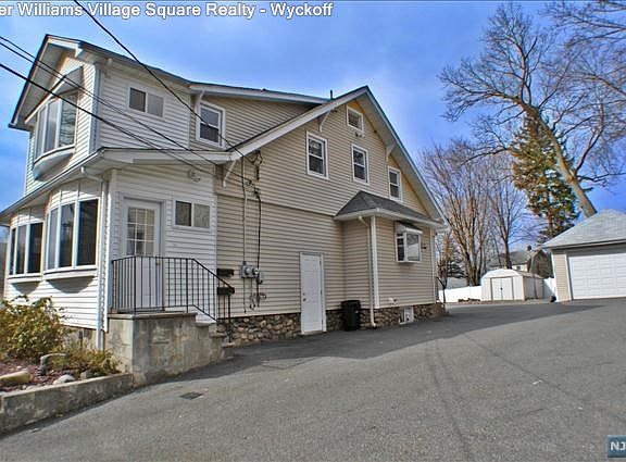 2nd image of 167 Prospect St #2