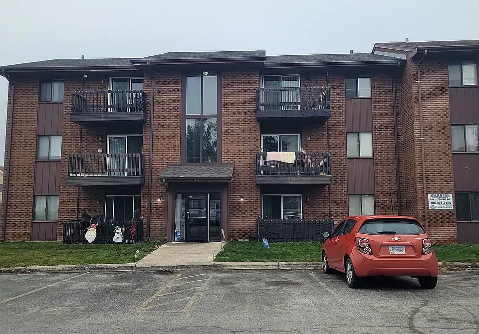 15801 Aspen Ct #202