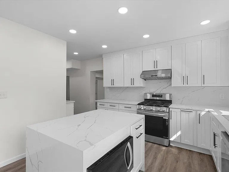 400 Talaflo St — Photo 12