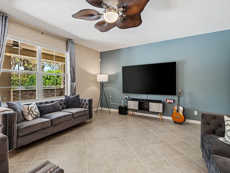 10652 Ivanhoe Ln — Photo 17