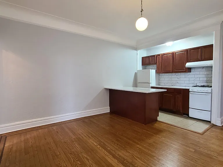 6015 Boulevard E #D7 — Photo 8