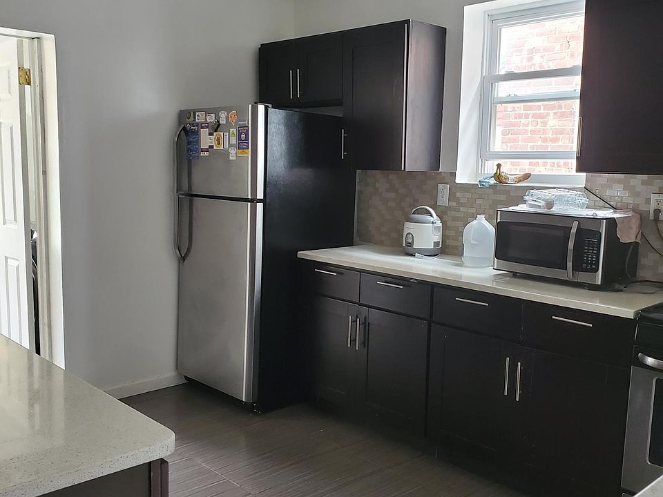 1st image of 937 E 225th St #2