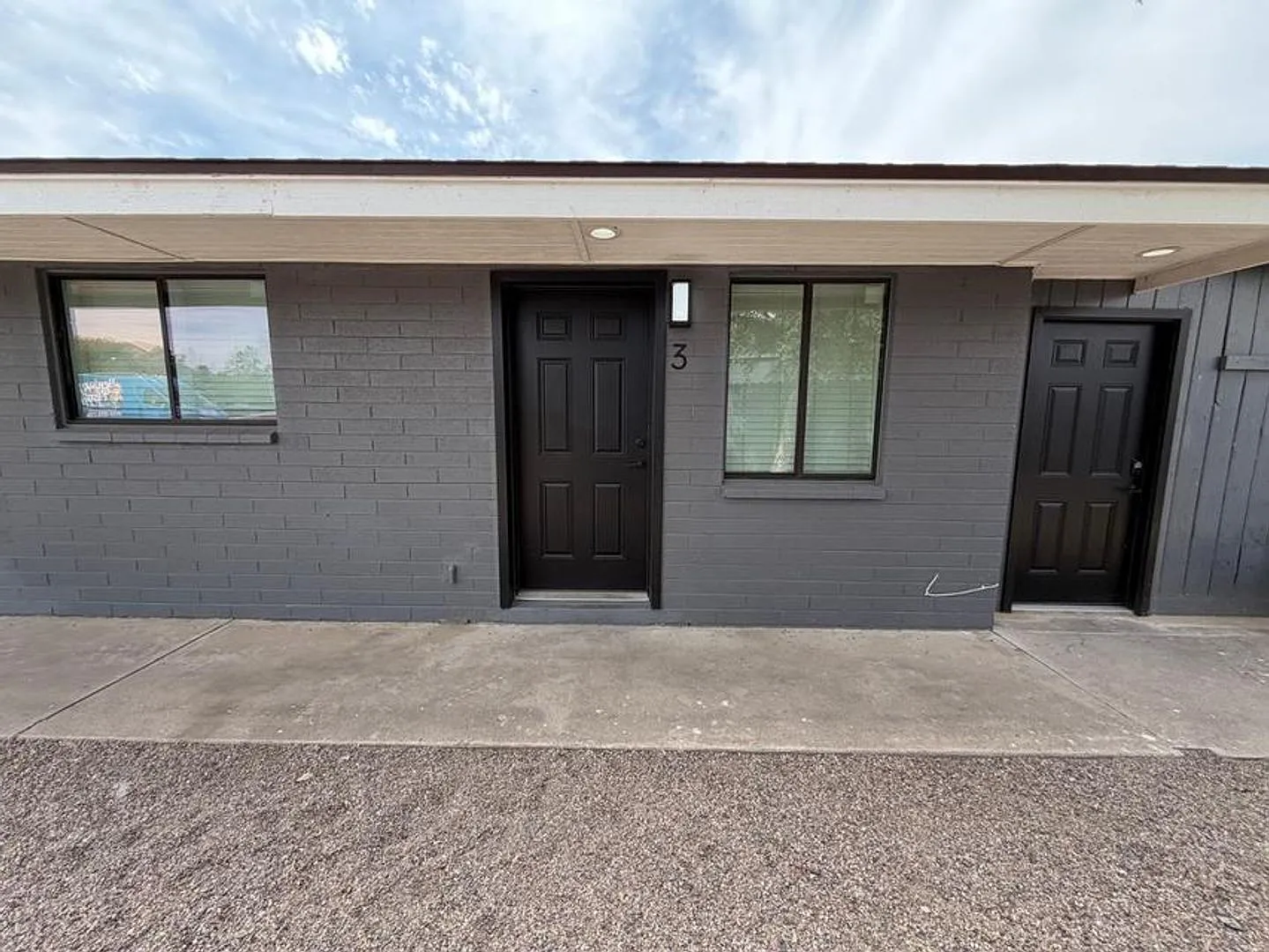 2 Bed 1 Bath Remodeled Unit in North Phoenix — Photo 2