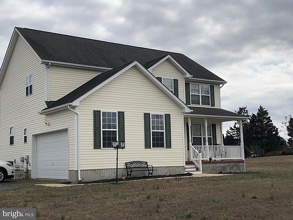 2nd image of 16892 Heritage Hills Ln