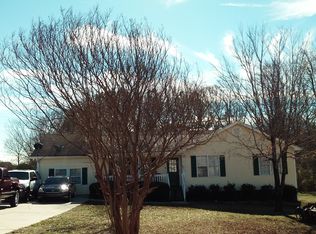 257 Helen Dr NW, Monroe, GA 30656